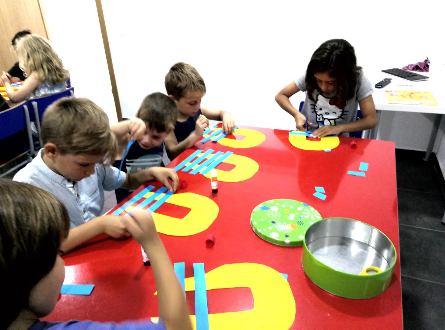Juegos grupales en círculo para romper el hielo y hablar